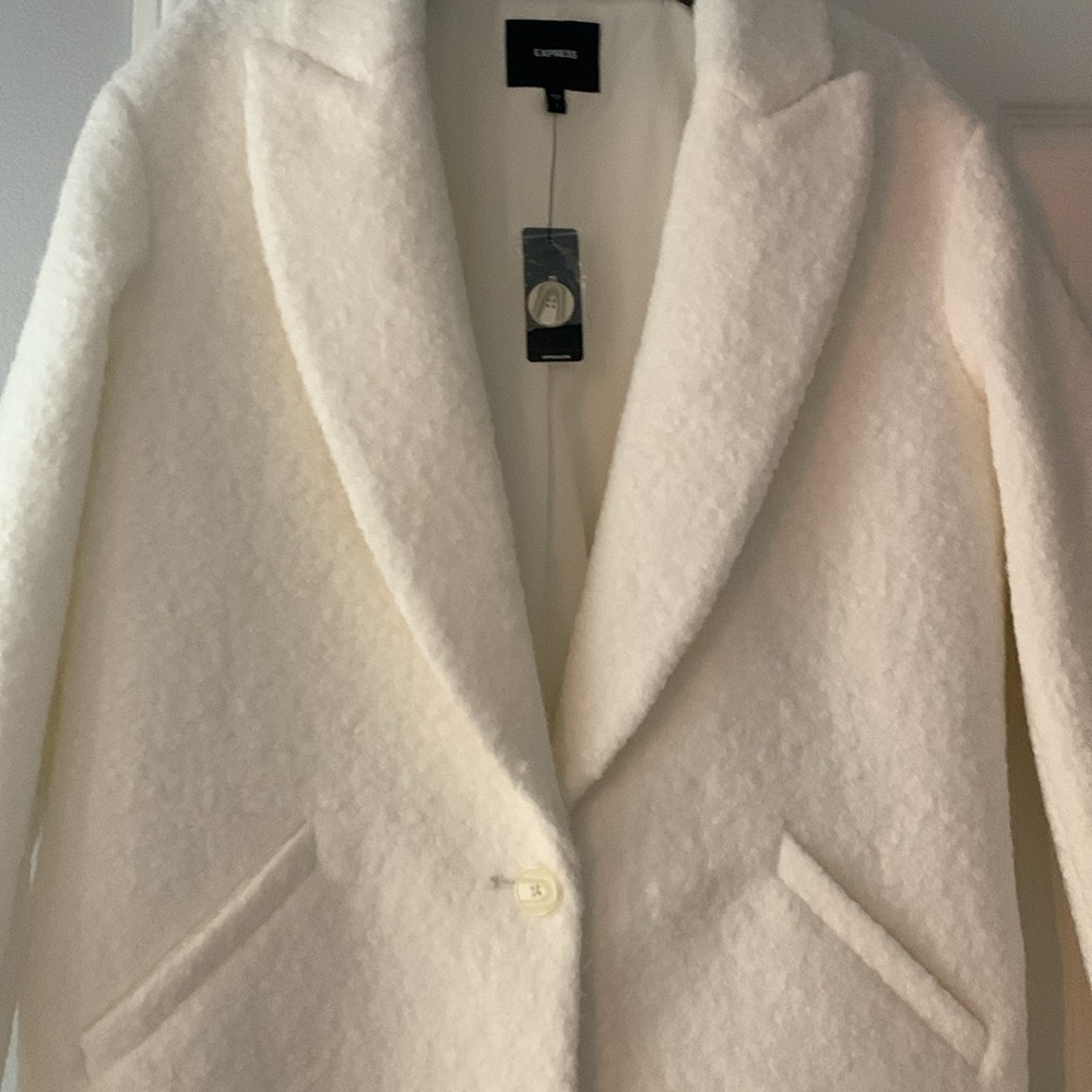 Express Boucle One Button Coat - Picture 4 of 8